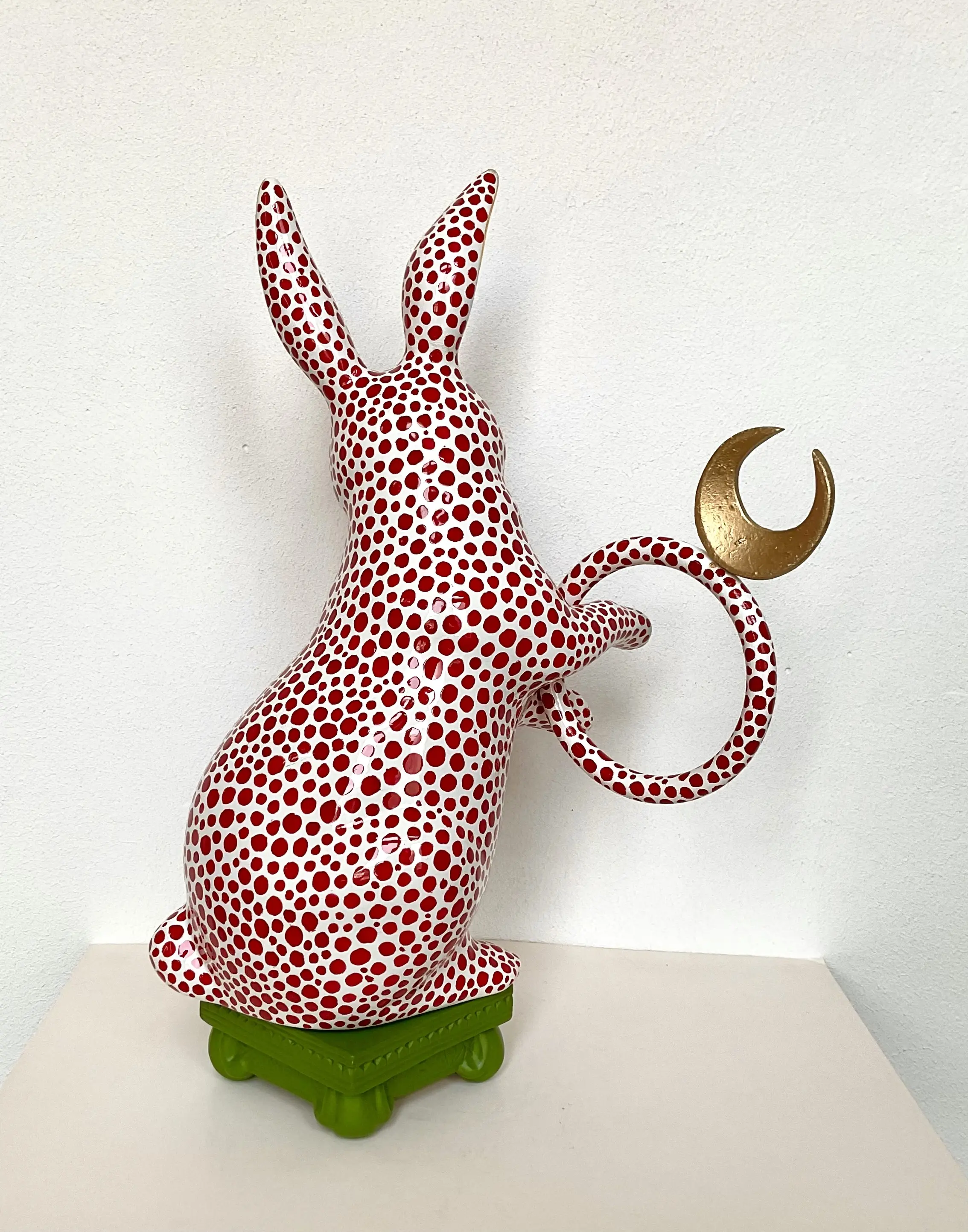 The magic rabbit and the hollow moon