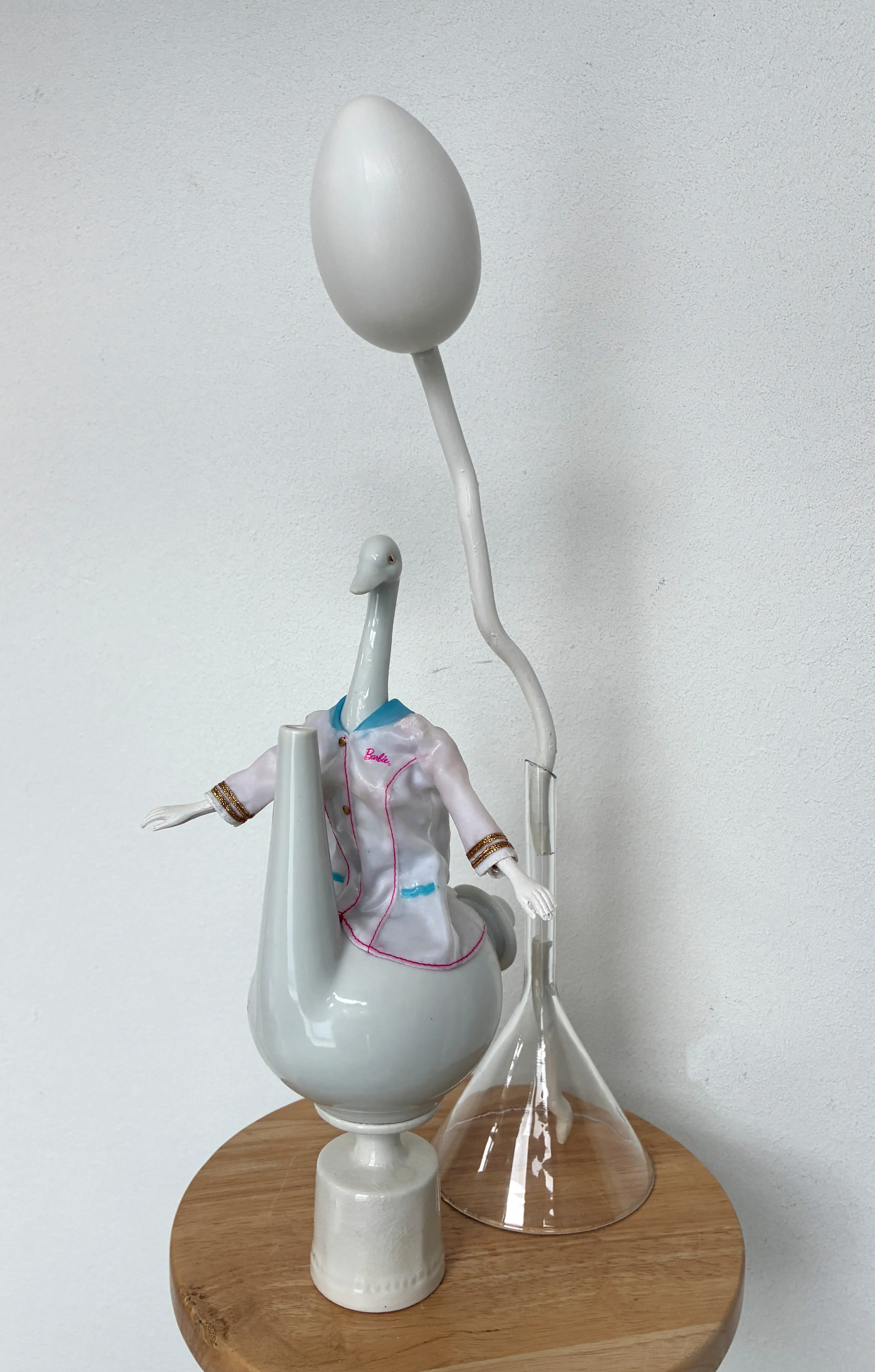 Nobody knew little goose Barbie wanted to get pregnant