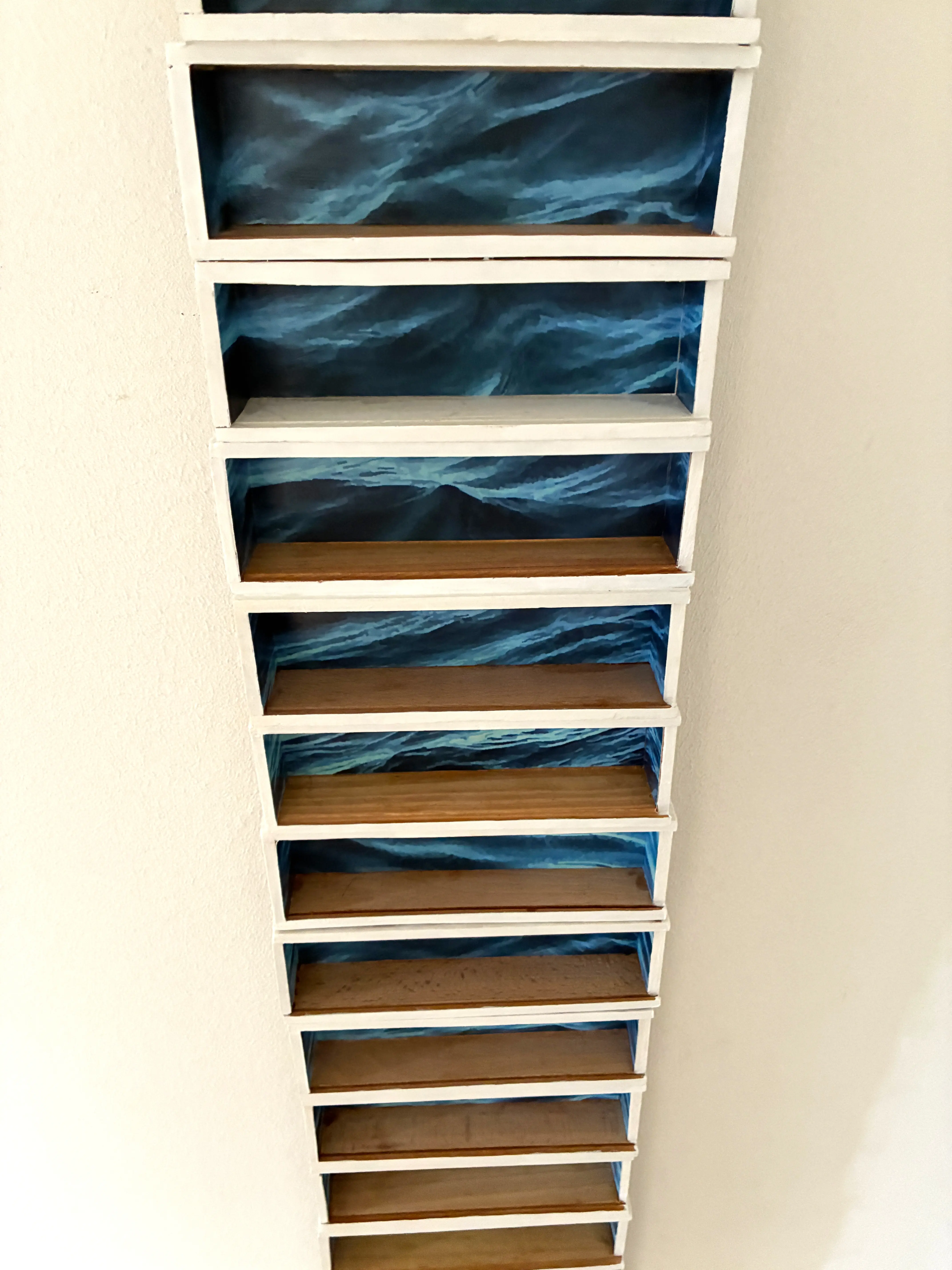 Whispering waves